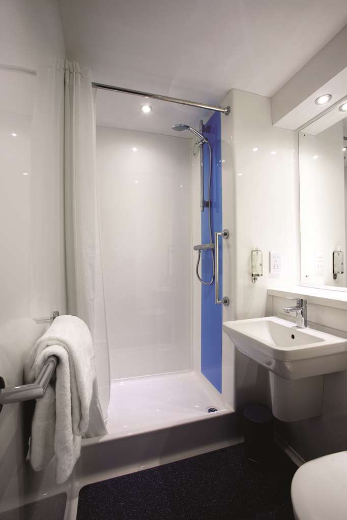 Travelodge Stirling M80 Cambusbarron Pokoj fotografie